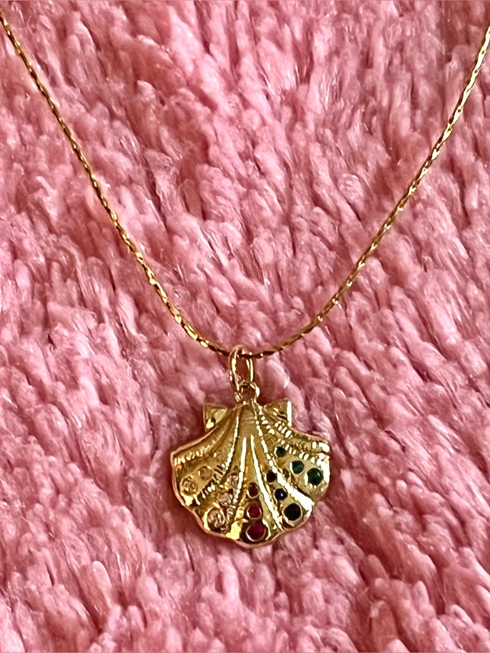 Blo_oberry sterling silver rhinestone crystal shell necklace